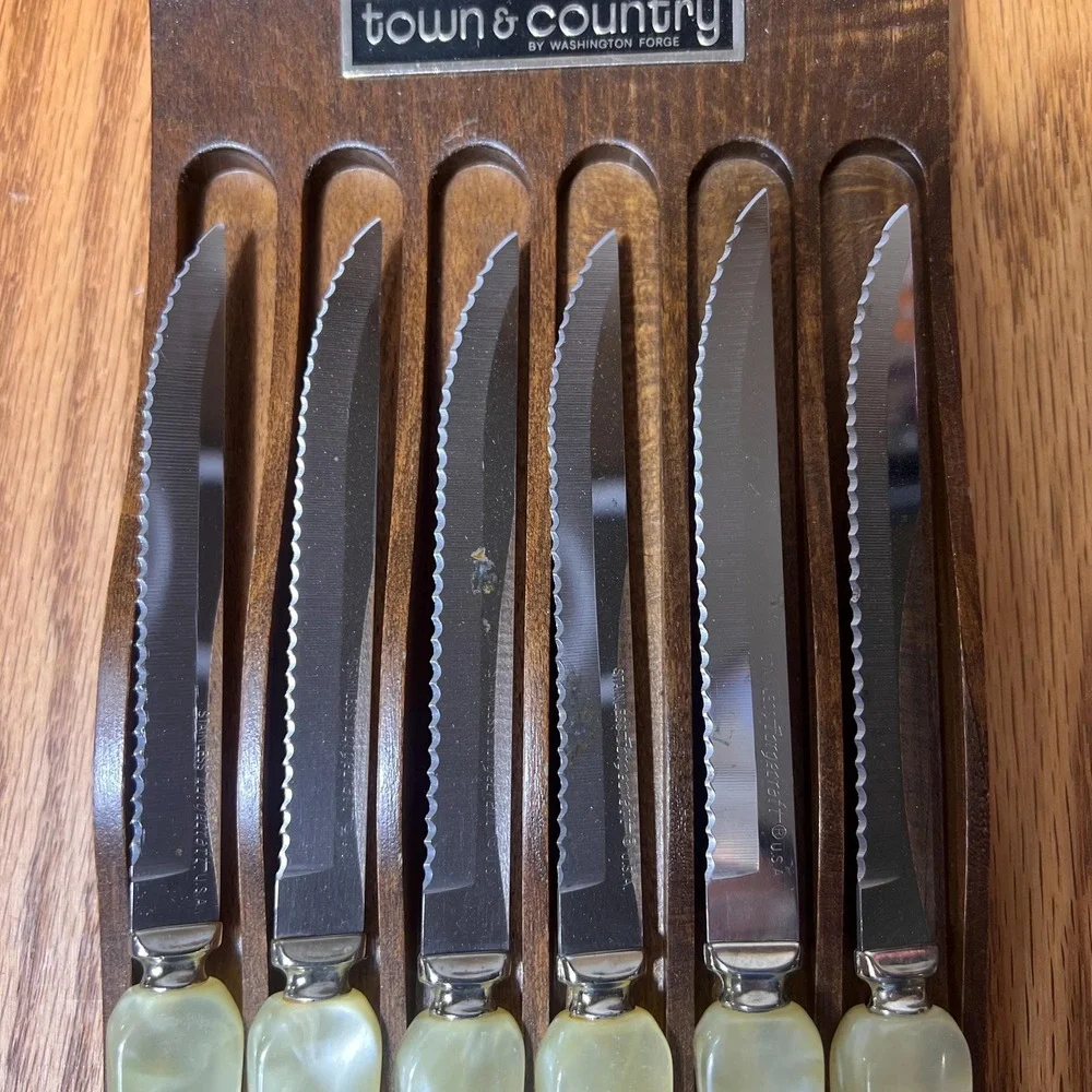 Vintage Washington Forge Town & Country Steak Knives Set 6 Wood Rack USA
